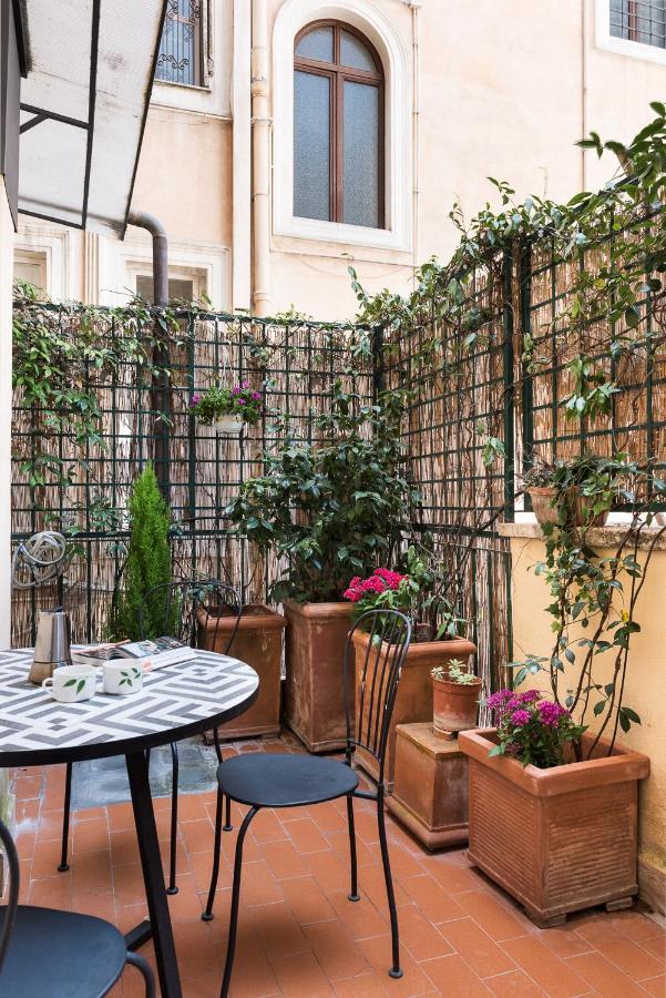 Apartment Idyllia - Chic With Terrace